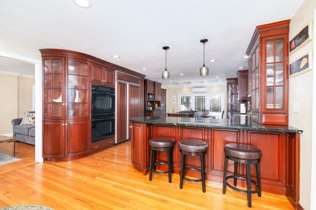 17 White Road Braintree, MA 02184 - Photo 12 of 42