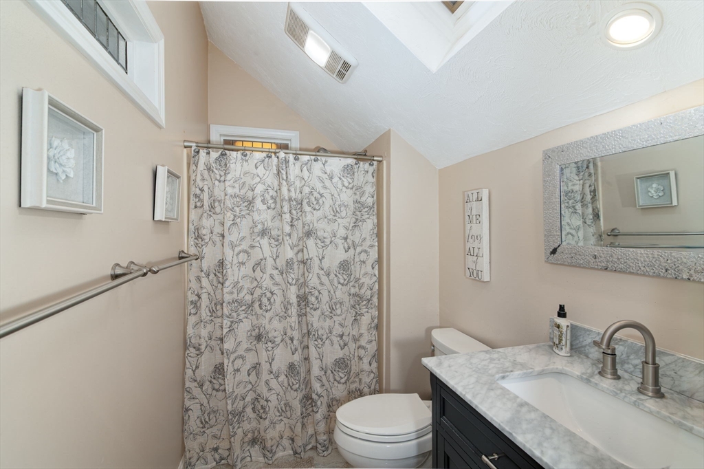 17 White Road Braintree, MA 02184 - Photo 31 of 42