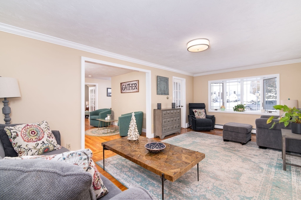 17 White Road Braintree, MA 02184 - Photo 8 of 42