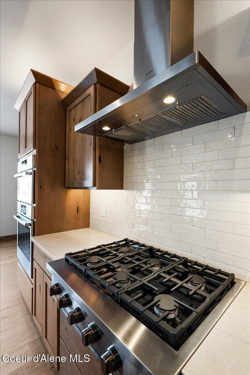 L3-b8 North Eclipse Road Rathdrum, ID 83858 - Photo 13 of 42 Kitchen range