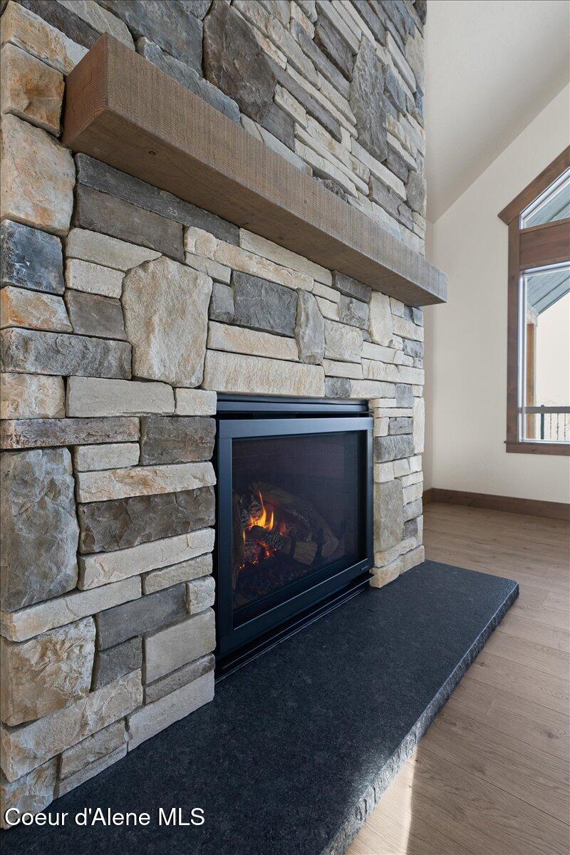 L3-b8 North Eclipse Road Rathdrum, ID 83858 - Photo 8 of 42 Living Room fireplace