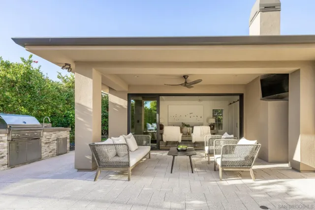 $3,850,000 | 1879 Tahiti Drive, Costa Mesa, CA 92626