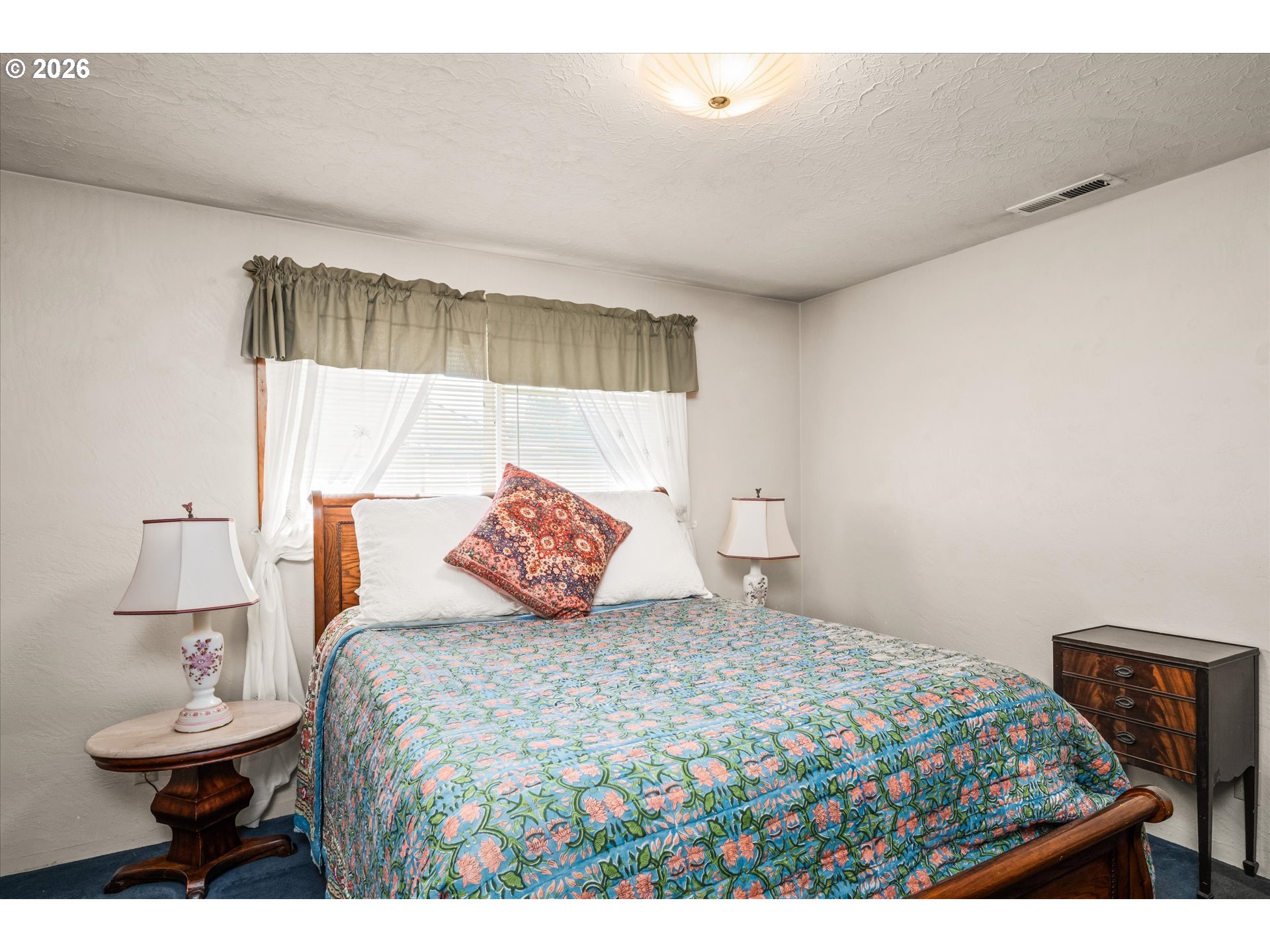 32120 Coburg Bottom Loop Road Eugene, OR 97408 - Photo 21 of 32 Bedroom