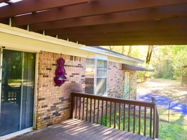 199 Ritzman Road DeFuniak Springs, FL 32433 - Photo 34 of 57 Covered Deck In Back