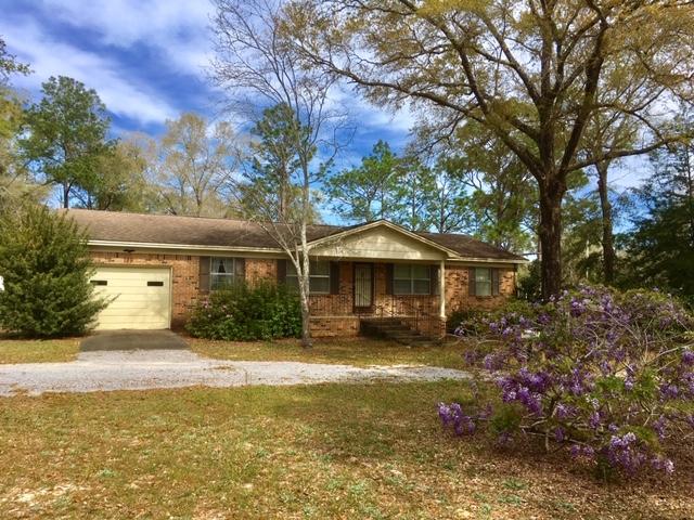 199 Ritzman Road DeFuniak Springs, FL 32433 - Photo 6 of 57 Brick Rancher