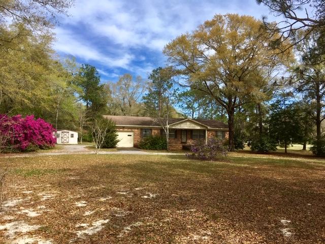 199 Ritzman Road DeFuniak Springs, FL 32433 - Photo 7 of 57 3.3 Acres! w/ Circular Drive