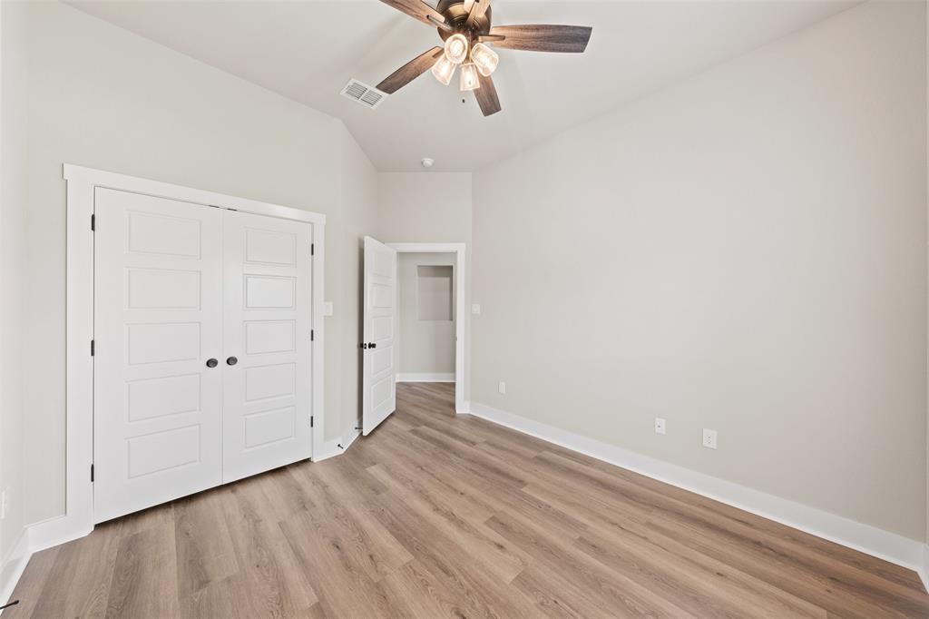 9824 Durango Trail Waco, TX 76712 - Photo 17 of 30 Bedroom