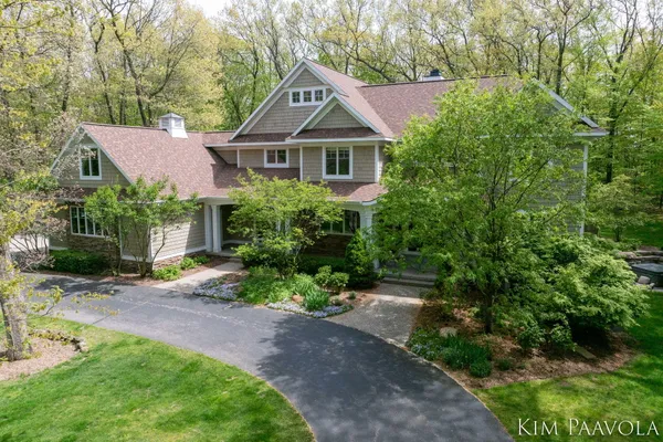 $1,499,000 | 3099 Pickford Drive Southeast, Ada, MI 49301