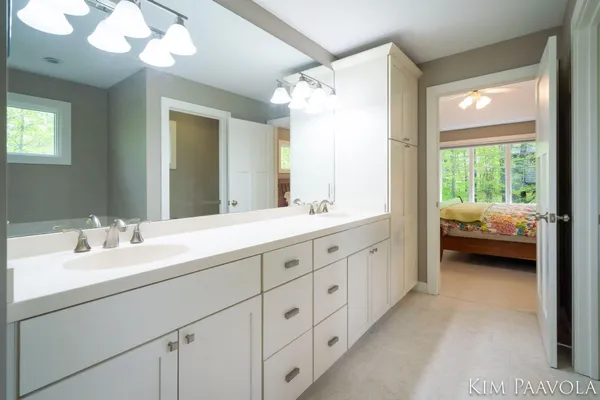 $1,499,000 | 3099 Pickford Drive Southeast, Ada, MI 49301