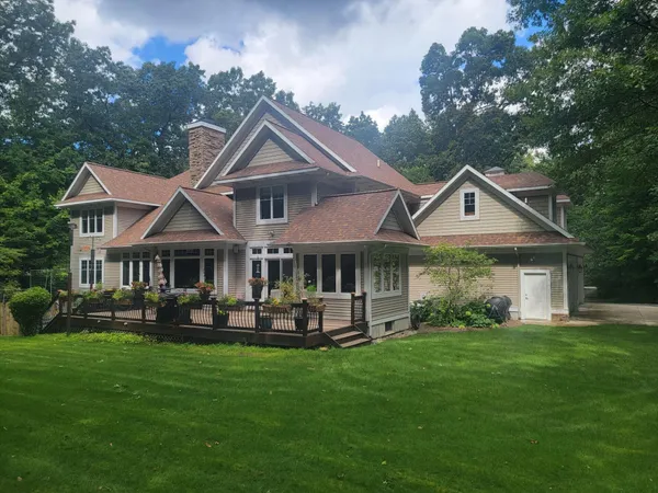 $1,499,000 | 3099 Pickford Drive Southeast, Ada, MI 49301