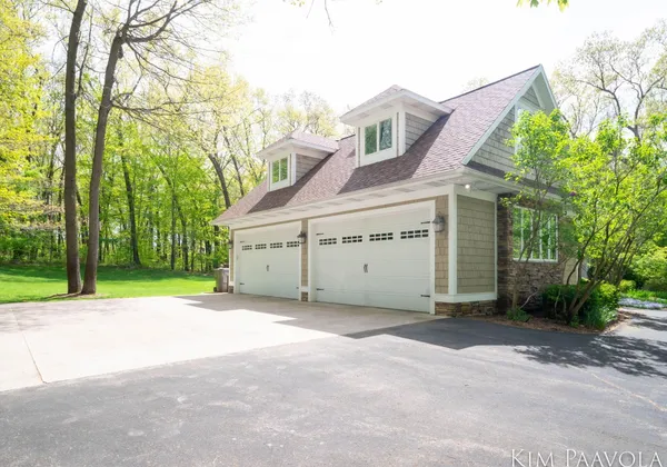 $1,499,000 | 3099 Pickford Drive Southeast, Ada, MI 49301