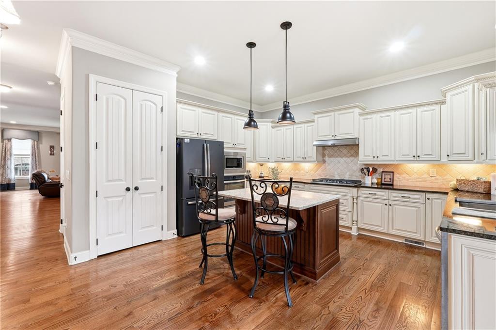 265 Trecastle Square Canton, GA 30114 - Photo 14 of 45