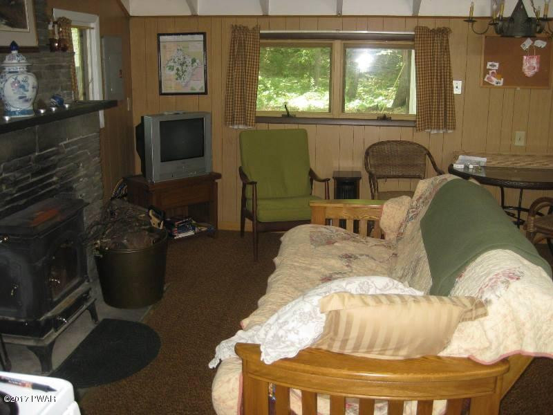 115 Mosier Road Dingmans Ferry, PA 18328 - Photo 4 of 13