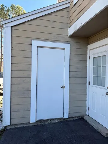 $1,800 | 6650 121st Avenue, Unit 6, Largo, FL 33773