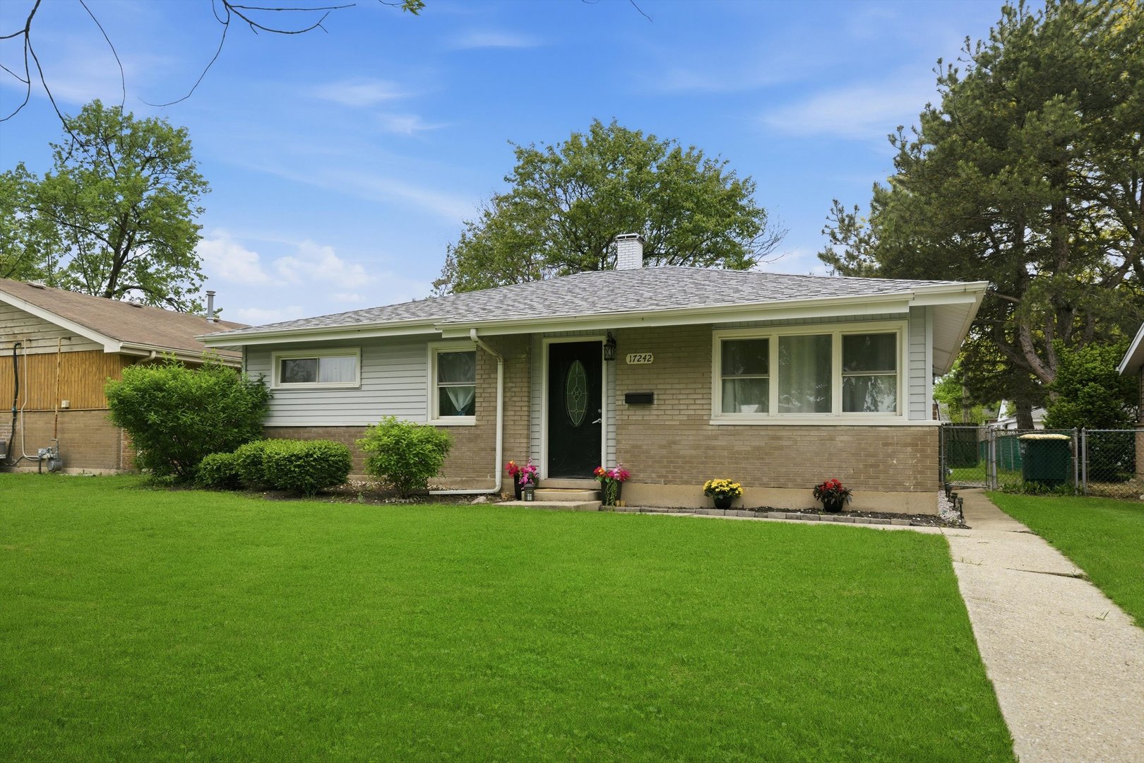17242 Community Street Lansing, IL 60438 - Photo 2 of 18