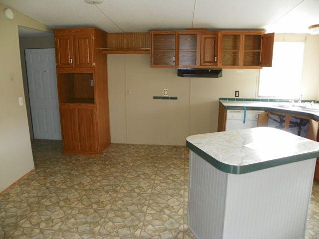 3685 Yates Road Shawsville, VA 24162 - Photo 3 of 14 KITCHEN