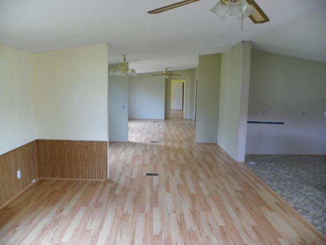3685 Yates Road Shawsville, VA 24162 - Photo 5 of 14 BEDROOM