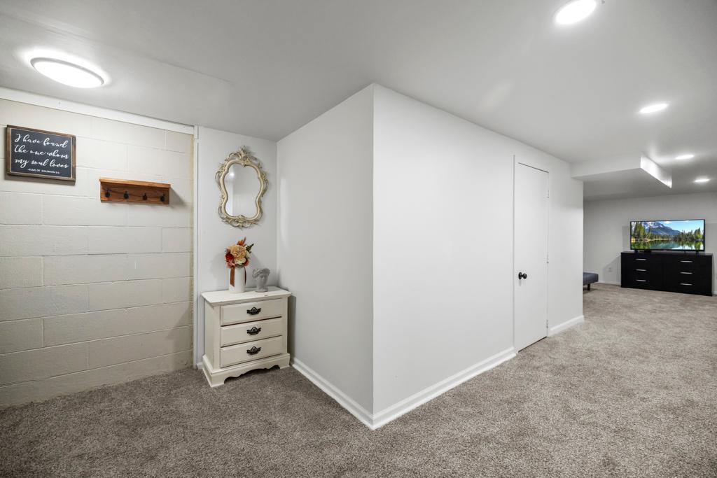 4370 Nicols Road Eagan, MN 55122 - Photo 25 of 45