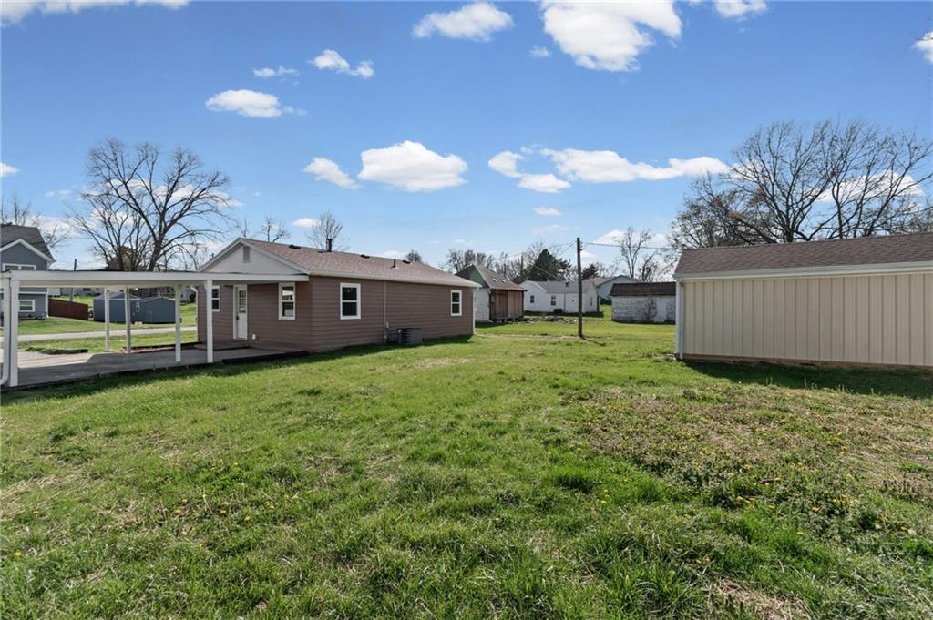 509 East 2nd Street Cameron, MO 64429 - Photo 17 of 20