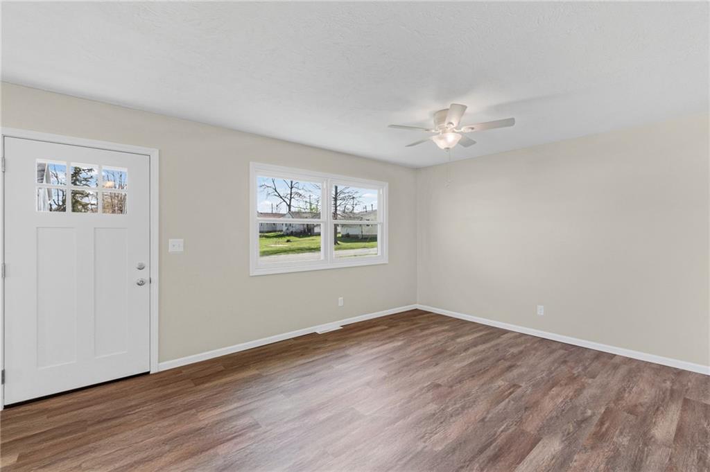 509 East 2nd Street Cameron, MO 64429 - Photo 7 of 20