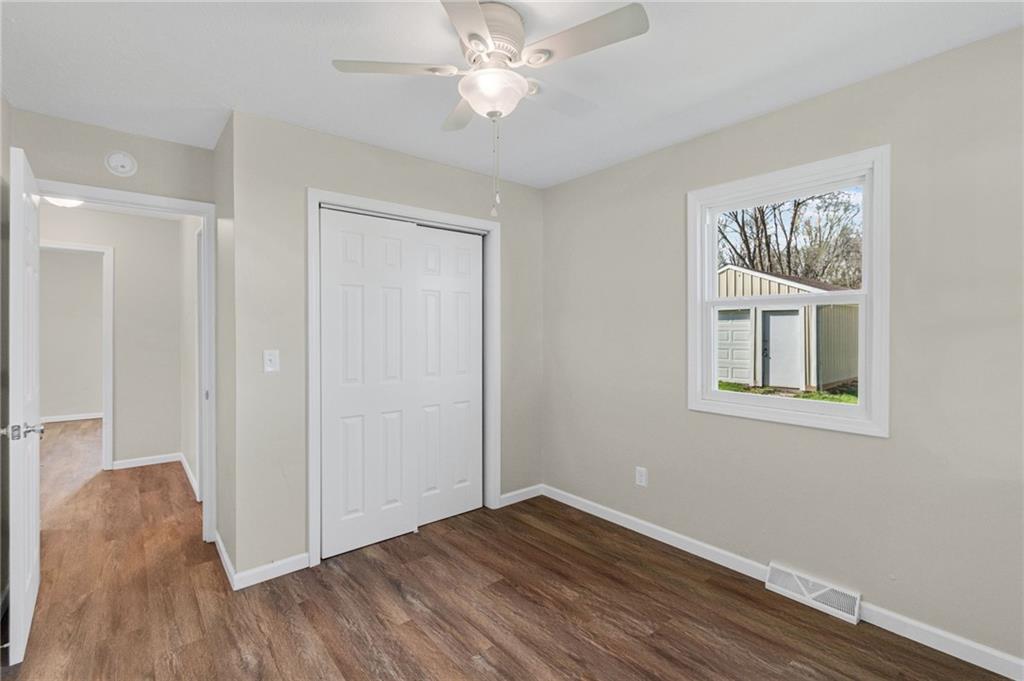 509 East 2nd Street Cameron, MO 64429 - Photo 9 of 20