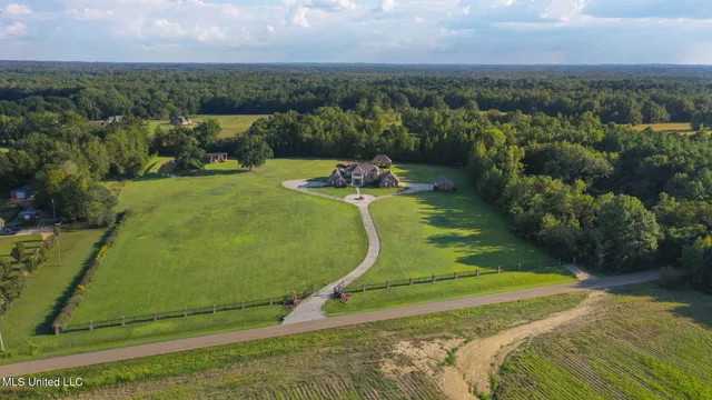 $1,999,900 | 3375 North Ratliff Road, Jackson, MS 39209