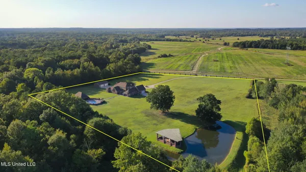 $1,733,000 | 3375 North Ratliff Road, Jackson, MS 39209