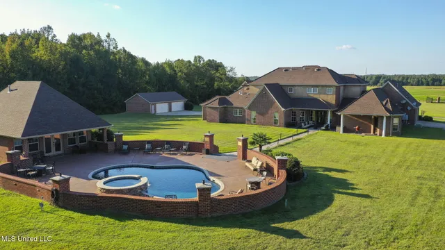 $1,999,900 | 3375 North Ratliff Road, Jackson, MS 39209