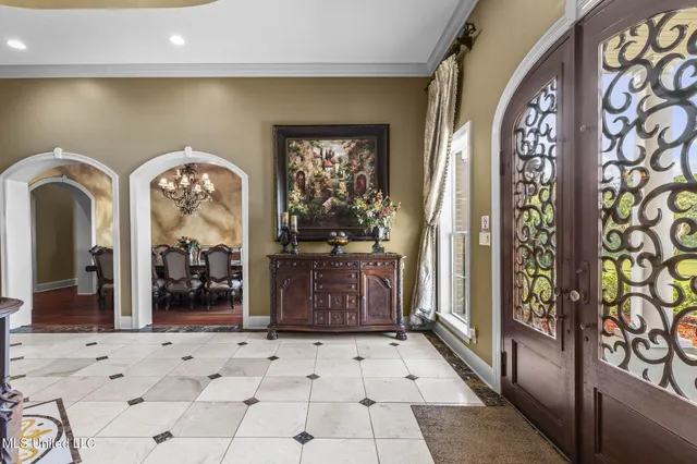 $1,999,900 | 3375 North Ratliff Road, Jackson, MS 39209