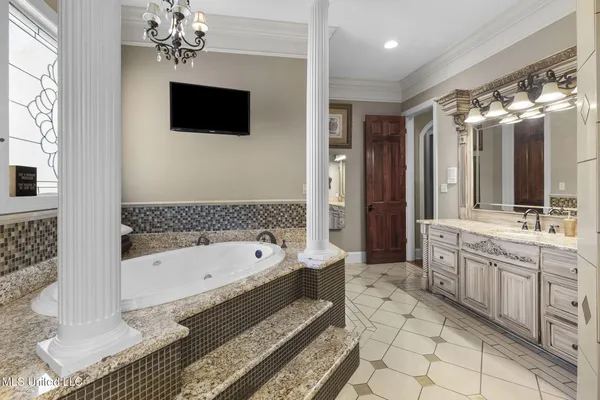 $1,733,000 | 3375 North Ratliff Road, Jackson, MS 39209