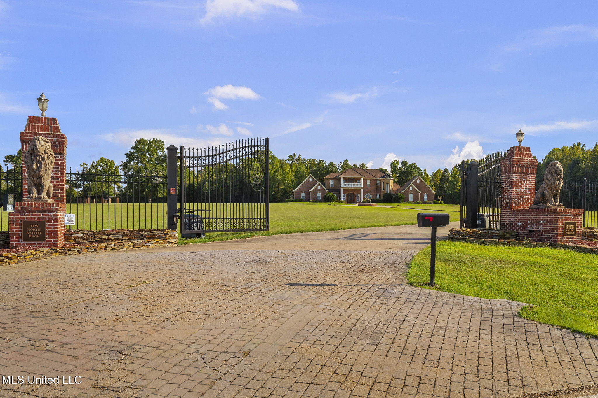 3375 North Ratliff Road Jackson, MS 39209 - Photo 4 of 110 2-web-or-mls-3375 N Ratliff-2