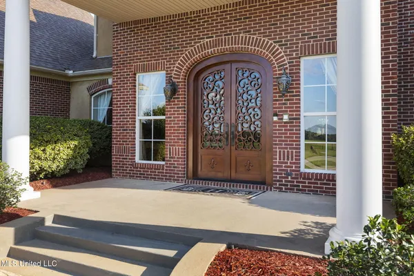 $1,733,000 | 3375 North Ratliff Road, Jackson, MS 39209