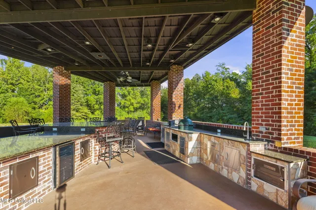 $1,999,900 | 3375 North Ratliff Road, Jackson, MS 39209