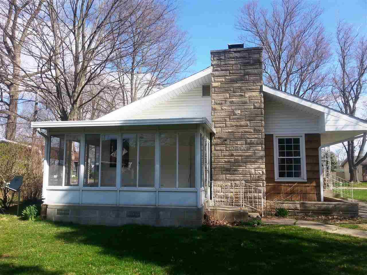 309 Indiana Avenue Argos, IN 46501 - Photo 4 of 17 Gallery Image 4