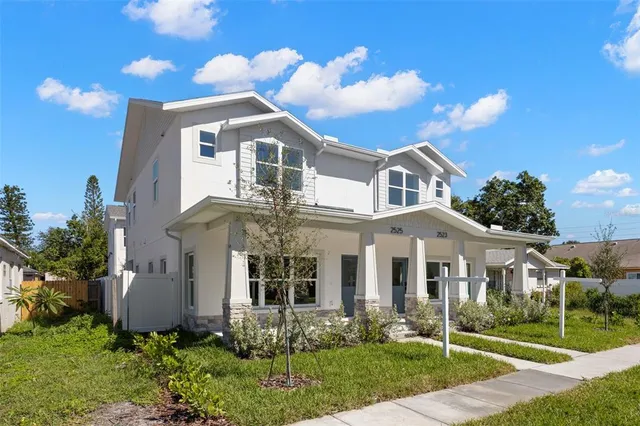$1,599,000 | 2525 13th Avenue North, St. Petersburg, FL 33713