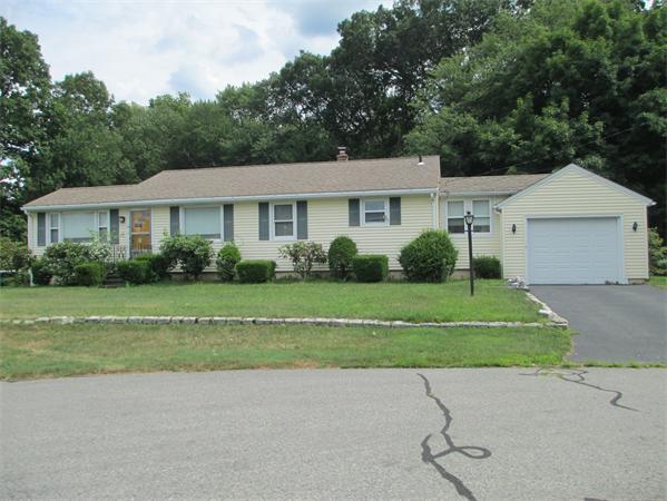 15 Williams Road Grafton, MA 01536 - Photo 1 of 14 Gallery Image 1