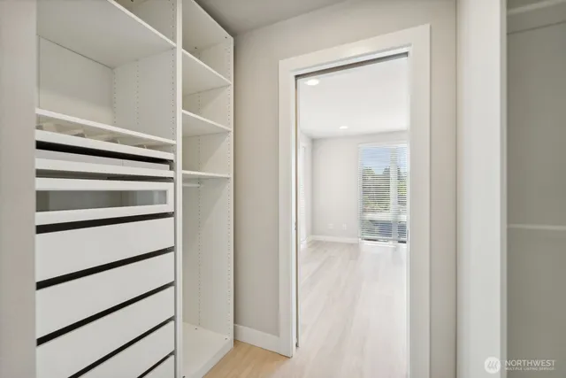 $2,950 | 527 South Cloverdale Street, Unit A, Seattle, WA 98108