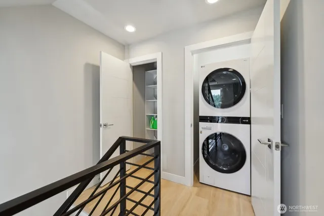 $2,950 | 527 South Cloverdale Street, Unit A, Seattle, WA 98108