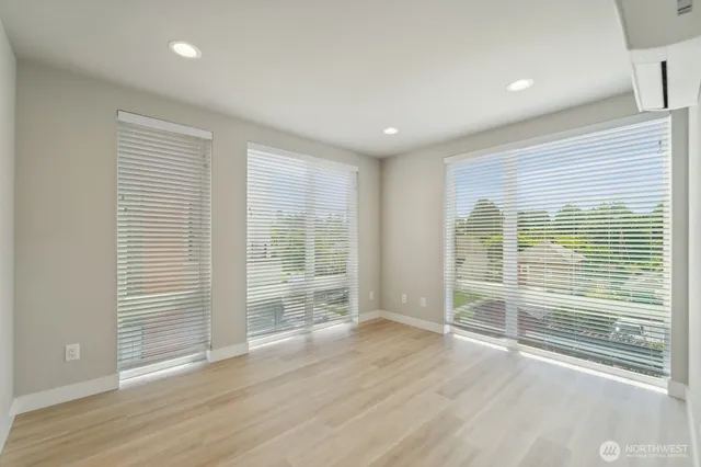 $2,950 | 527 South Cloverdale Street, Unit A, Seattle, WA 98108