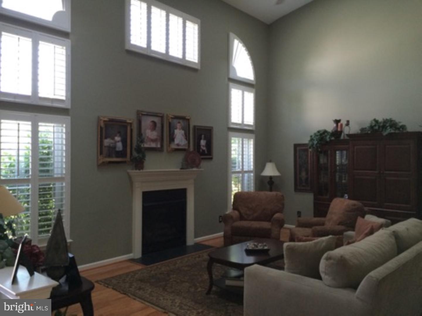 104 Blue Ribbon Way Downingtown, PA 19335 - Photo 8 of 25 Great Room