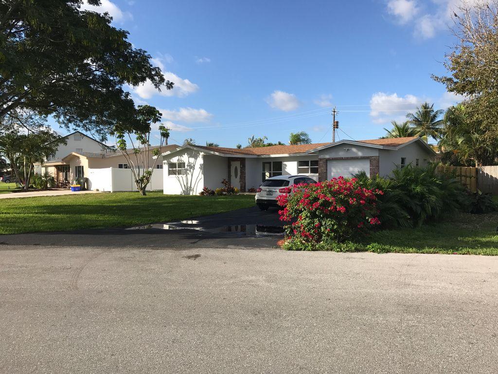 4799 Northwest 4th Avenue Boca Raton, FL 33431 - Photo 6 of 27 ISm2k3lwotc1t31000000000