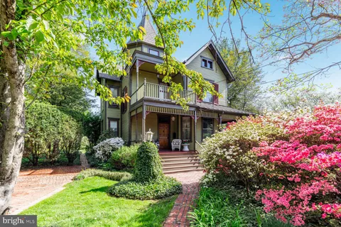 $1,789,000 | 3911 Prospect Street, Kensington, MD 20895