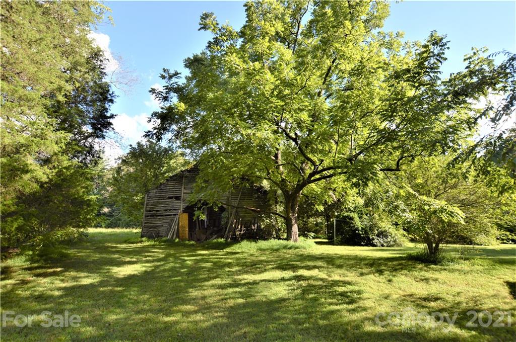 4602 Calico Road Lenoir, NC 28645 - Photo 14 of 41 Gallery Image 14