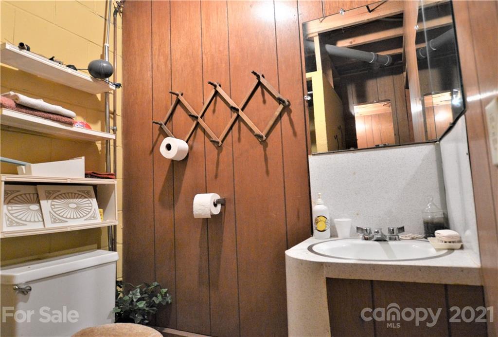 4602 Calico Road Lenoir, NC 28645 - Photo 33 of 41 Gallery Image 33