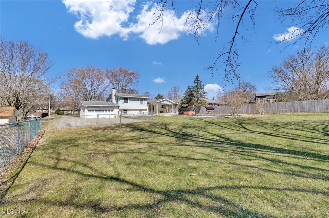 3358 Rolling Ridge Road Northeast North Canton, OH 44721 - Photo 6 of 28 Gallery Image 6