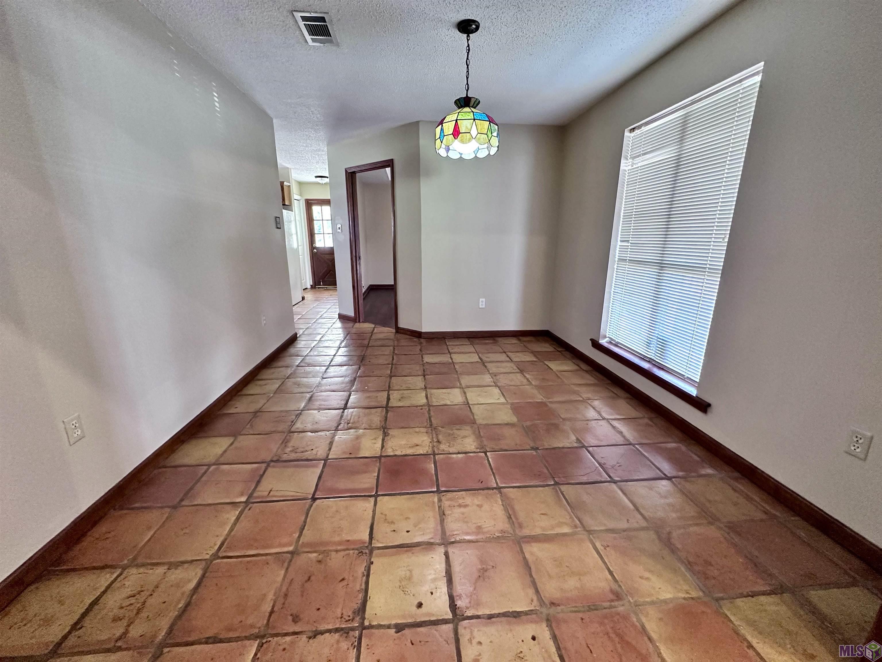 626 Hadley Drive Baton Rouge, LA 70820 - Photo 3 of 15 Formal Dining