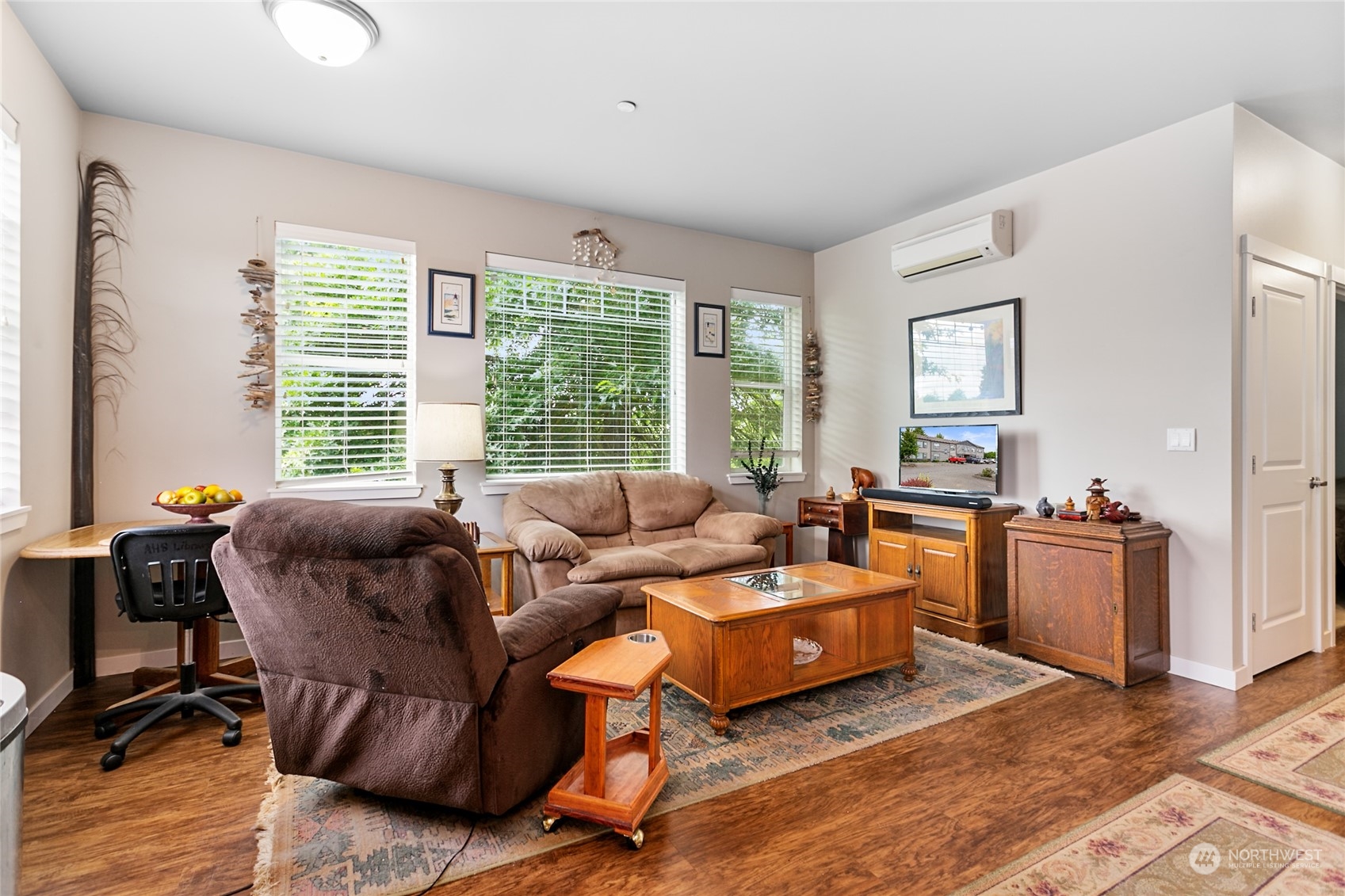 8872 Depot Road, Unit 201 Lynden, WA 98264 - Photo 8 of 22 Gallery Image 8