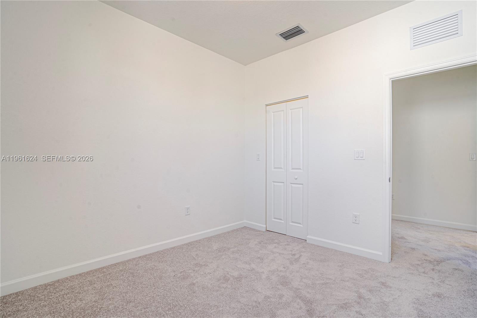 2728 Southeast 24th Court Homestead, FL 33035 - Photo 16 of 18