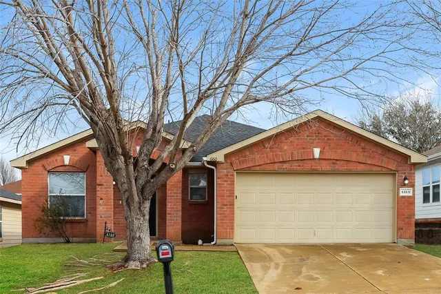 $1,995 | 6160 Balcony Lane, Dallas, TX 75241