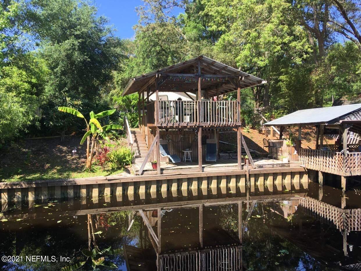121 Fisherman Road Satsuma, FL 32189 - Photo 1 of 34 View of back yard